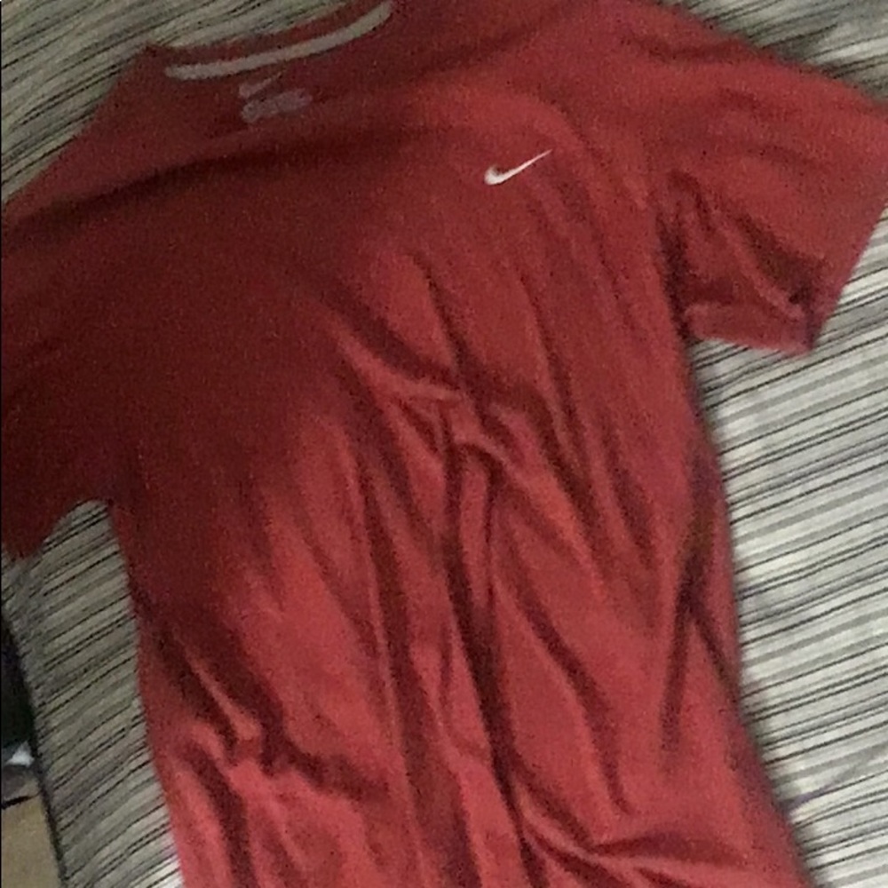 nike large tee